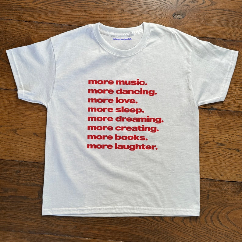 Women'S Fashion From The 90S - More Music More Dancing T-shirt Heavyweight