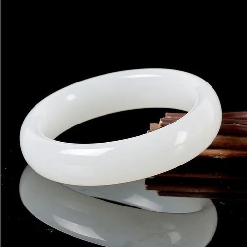 Genuine Natural White Jade Ban - Women Fashion Jewellery recension och pris