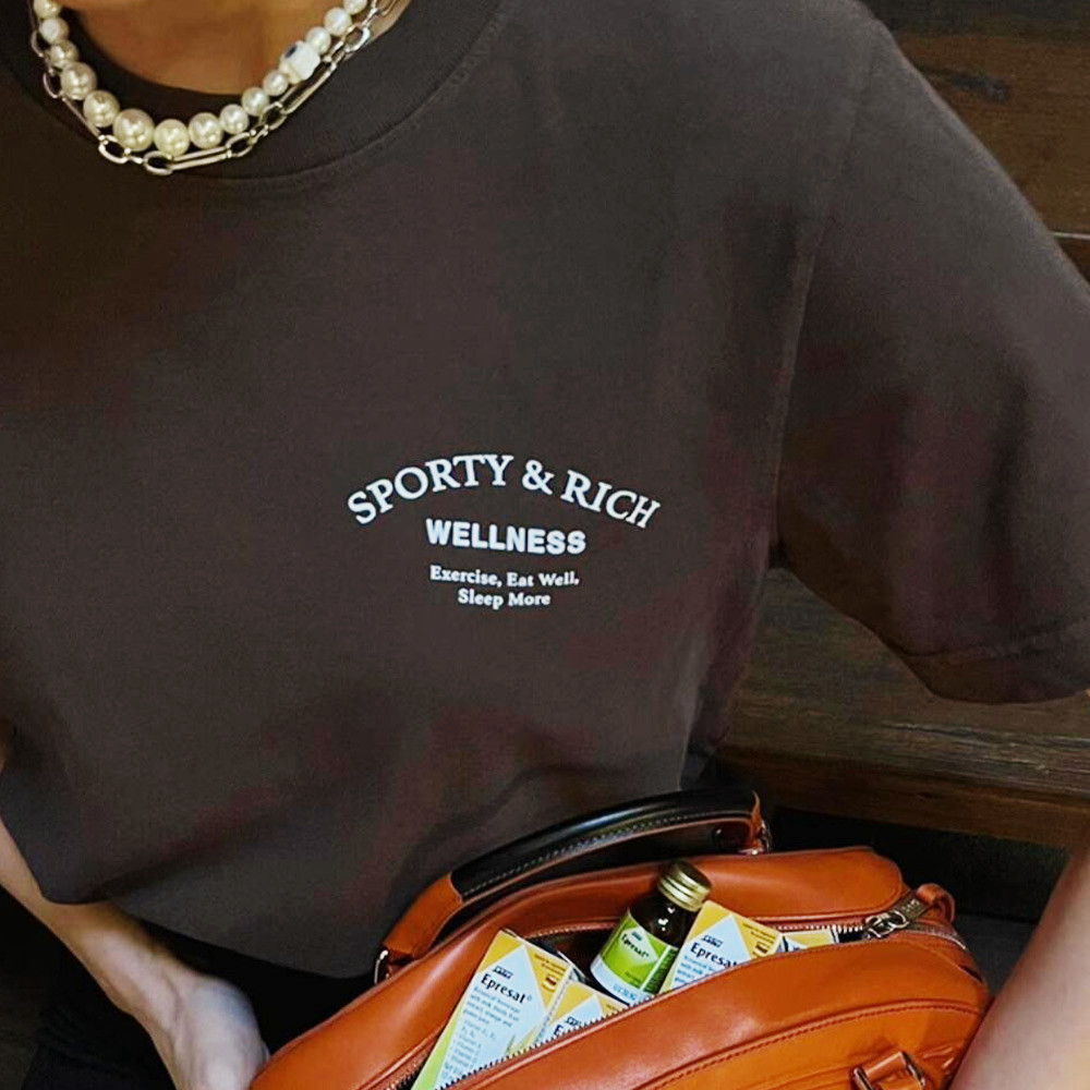 American Vintage Letters Print - Women'S Fashion From The 90S recension och pris