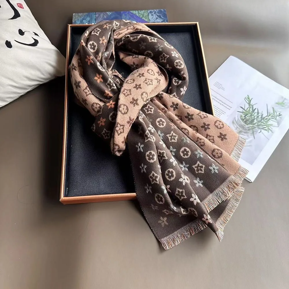 2025 New Scarf Women High-end  - Women'S Fashion Business Casual recension och pris