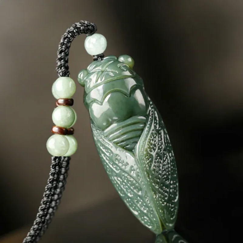 Natural Hetian Jade Cicada Pen - Women Fashion Jewellery recension och pris