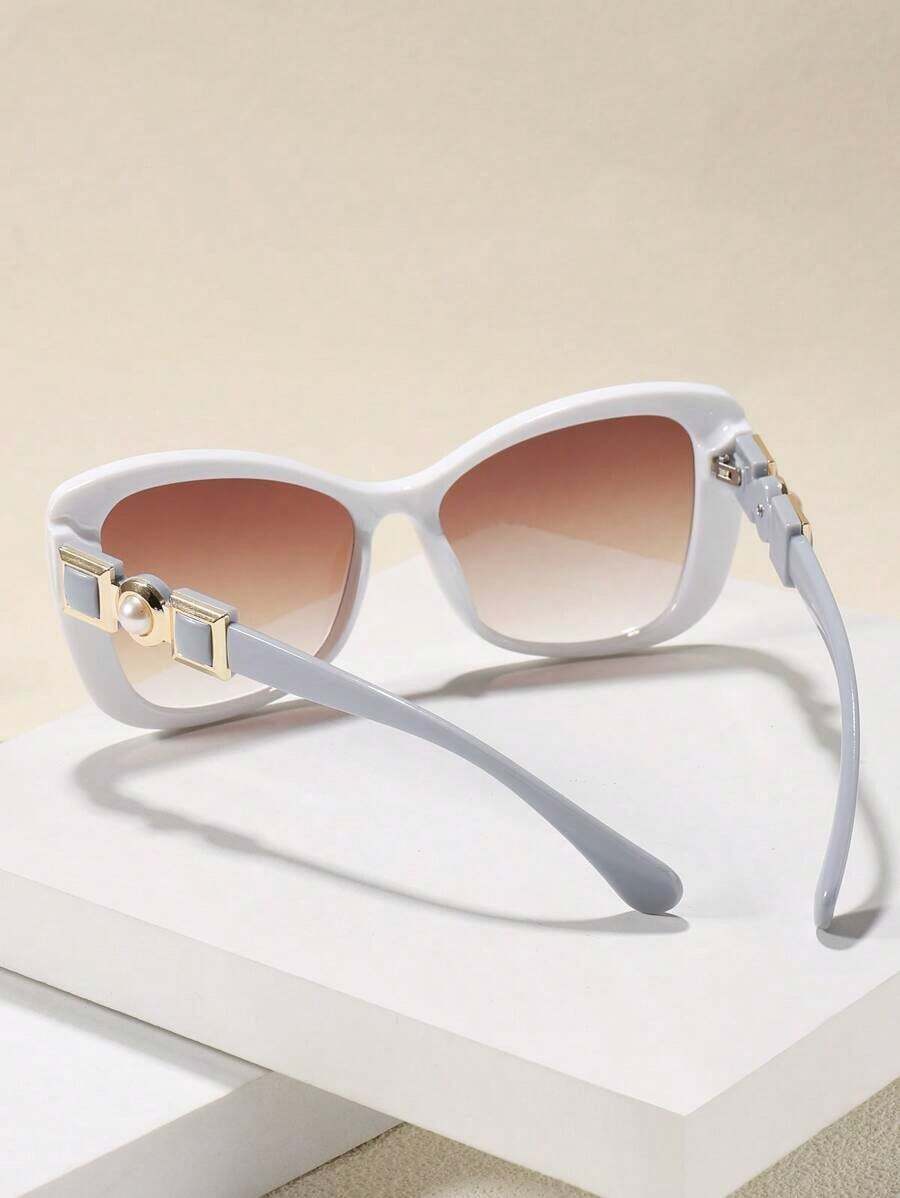 Pearl-Inspired Acrylic Cat-Eye - Women'S Fashion Business Casual recension och pris