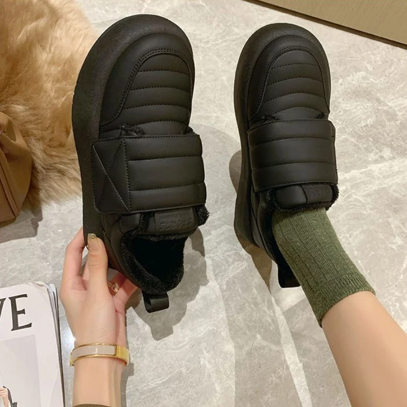 Soft White Tokyo Fashion Warm  - Women'S Fashion Velcro Sneakers recension och pris