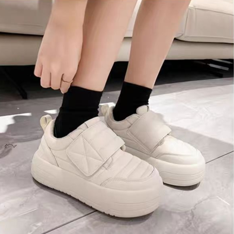 Soft White Tokyo Fashion Warm  - Women'S Fashion Velcro Sneakers recension och pris