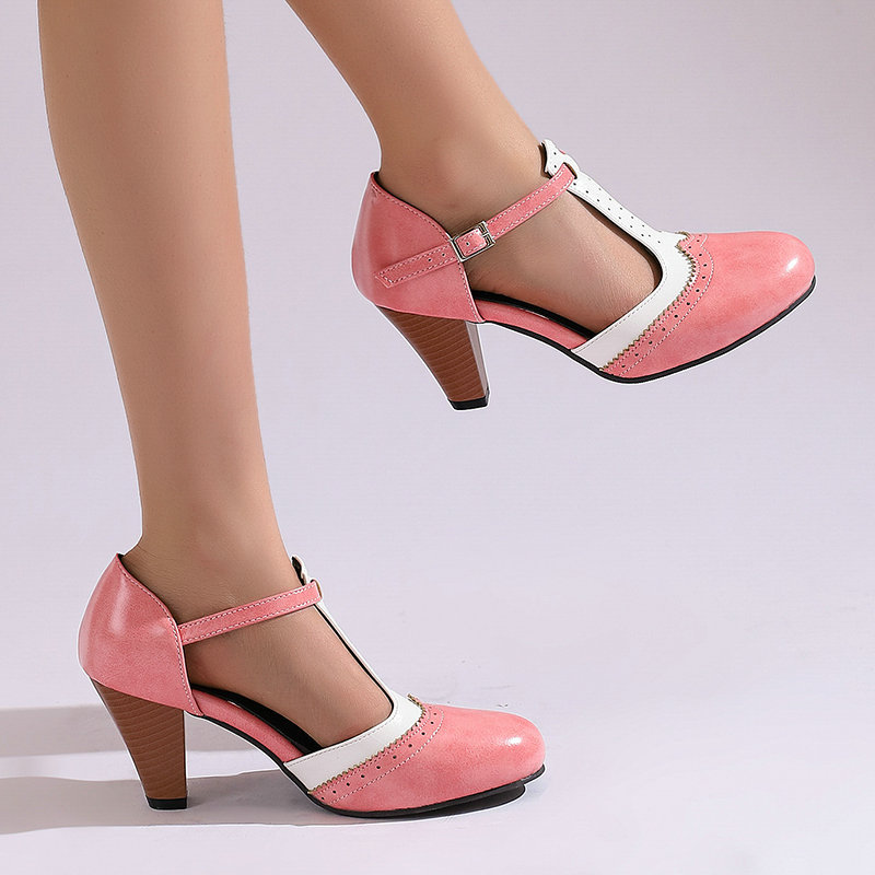 Women Vintage T-Strap Mary Jan - Women'S Fashion In The 1950S recension och pris